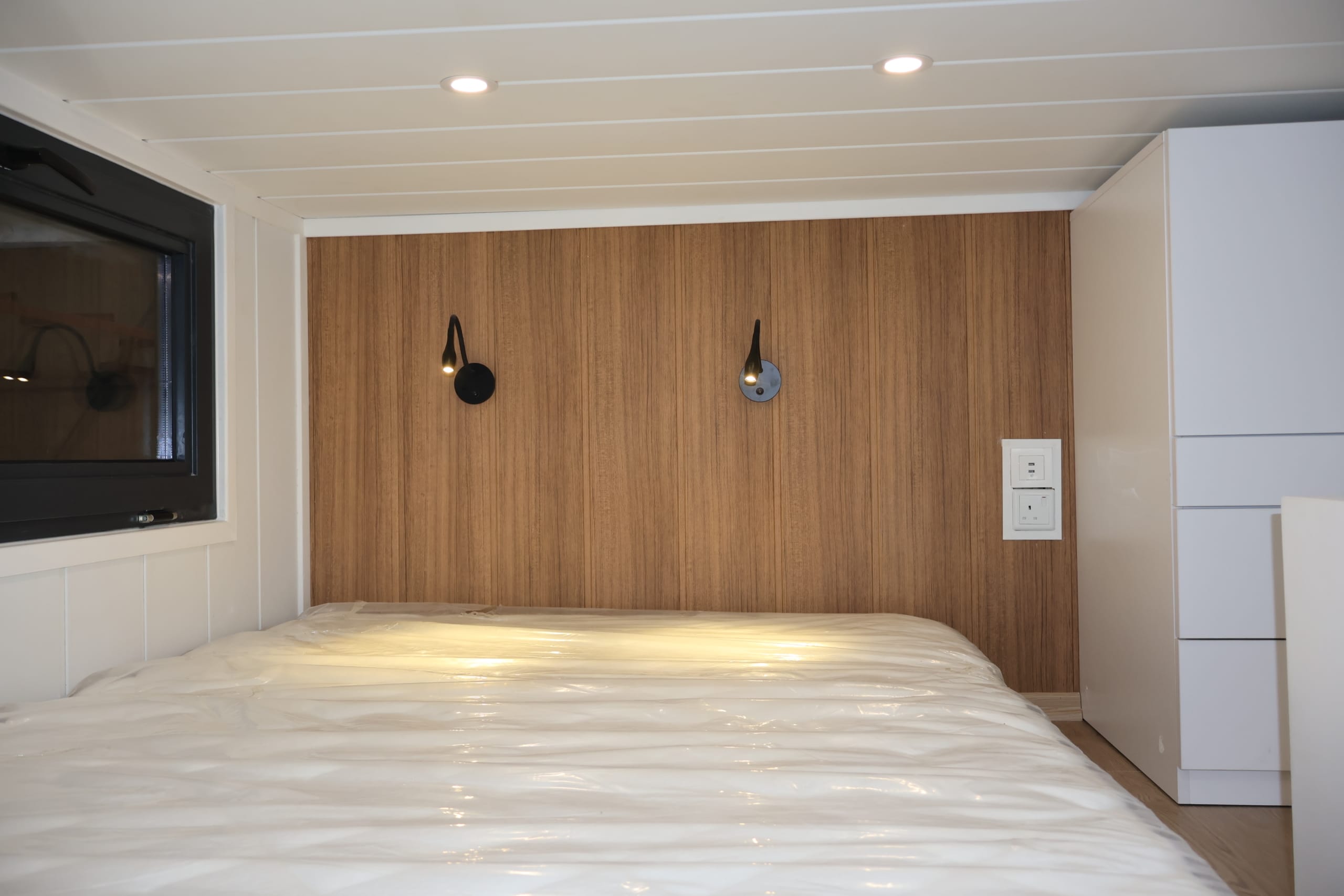 Tiny house mezzanine gallery | VI invest
